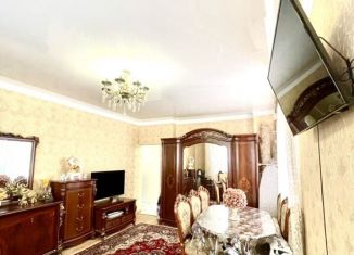 Продается однокомнатная квартира, 55 м2, Нальчик, улица Шарданова, 46В, район Хладокомбинат