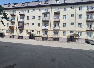 Продам 1-комнатную квартиру, 36 м2, Нальчик, улица Хужокова, 145
