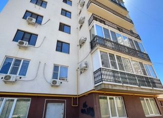 Продажа 1-комнатной квартиры, 45.7 м2, Астраханская область, улица Медиков, 5к2