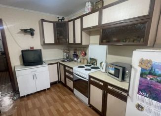 Продается 1-комнатная квартира, 36 м2, Нижнекамск, проспект Химиков, 6
