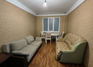 Сдаю в аренду двухкомнатную квартиру, 55 м2, Дагестан, проспект Амет-Хана Султана, 10А