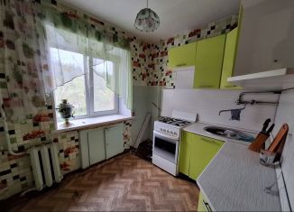 Продается 2-комнатная квартира, 47 м2, Челябинская область, улица Ильмен-Тау, 5А