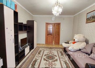 Продается двухкомнатная квартира, 60.6 м2, Челябинск, Пекинская улица, 18, Металлургический район