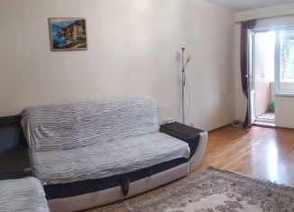 2-комнатная квартира в аренду, 47 м2, Крым, улица Бела Куна, 15