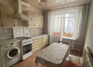 Продаю 3-комнатную квартиру, 64 м2, Московская область, Комсомольская улица, 20