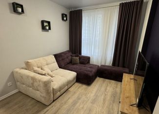 Сдаю 2-ком. квартиру, 35 м2, Люберцы, улица Камова, 1к2