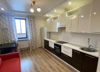 Сдам 1-ком. квартиру, 43.1 м2, Чехов, ЖК Чайка, улица Чехова, 79к3