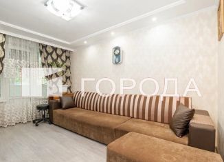 Продается 3-комнатная квартира, 56 м2, Москва, метро Петровский парк, улица Константина Симонова, 5к3