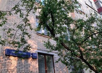 3-комнатная квартира на продажу, 58 м2, Москва, метро Пионерская, улица Ращупкина, 14к2