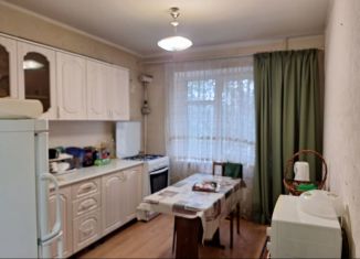 3-комнатная квартира на продажу, 83 м2, Каменск-Шахтинский, Ярмарочная улица, 90Б