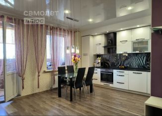 Продаю трехкомнатную квартиру, 83.5 м2, Волгоград, Кузнецкая улица, 73А