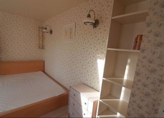 Сдам в аренду комнату, 15 м2, Мурино, Оборонная улица, 31