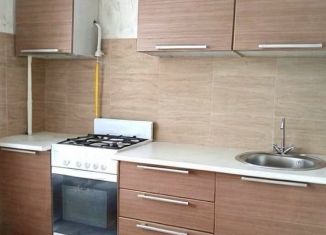 Продажа 1-ком. квартиры, 32 м2, Йошкар-Ола, улица Строителей, 44