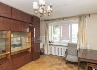 Продажа 2-комнатной квартиры, 48 м2, Тюменская область, Карская улица, 36