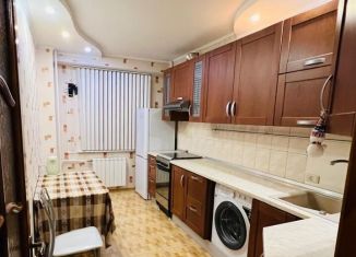 Продается трехкомнатная квартира, 61 м2, Таганрог, улица Сызранова, 10