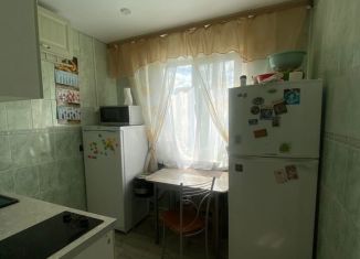 Продается 2-комнатная квартира, 42.7 м2, Новосибирск, метро Берёзовая роща, улица Есенина, 33