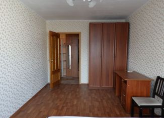 Сдаю в аренду 1-комнатную квартиру, 43 м2, Санкт-Петербург, Товарищеский проспект, 32к2