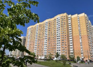 Продам двухкомнатную квартиру, 67.7 м2, Московская область, проспект Ракетостроителей, 9к1