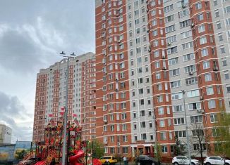 Продаю двухкомнатную квартиру, 78.7 м2, Щербинка, Спортивная улица, 13