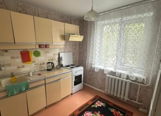 Аренда 2-комнатной квартиры, 50 м2, Тюменская область, улица 50 лет Октября, 46