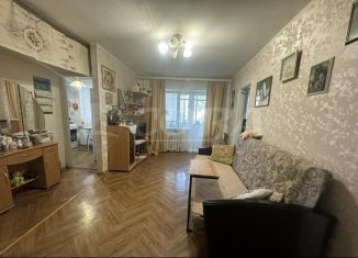 Продается трехкомнатная квартира, 56 м2, Ялуторовск, улица Скворцова-Степанова, 6