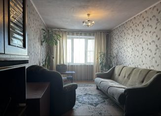 Продается 3-комнатная квартира, 66 м2, Челябинск, улица Хохрякова, 2А