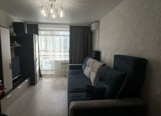 Продается двухкомнатная квартира, 43.3 м2, Кемерово, Октябрьский проспект, 67А