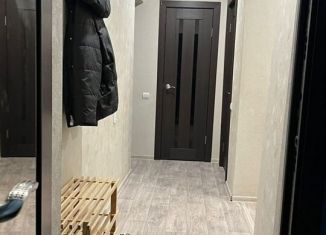 Сдам 2-комнатную квартиру, 43 м2, Волгоградская область, улица Маршала Ерёменко, 100