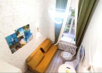 Комната в аренду, 16 м2, Санкт-Петербург, улица Рылеева, 8, метро Площадь Восстания
