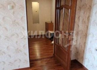 Продается 1-комнатная квартира, 37 м2, Георгиевск, улица Тронина, 10
