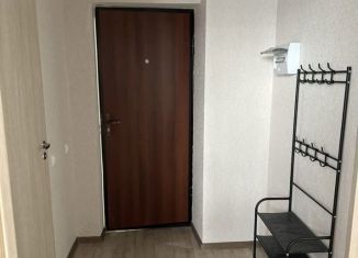 Сдам двухкомнатную квартиру, 30 м2, Волгоградская область, улица Гаря Хохолова, 9
