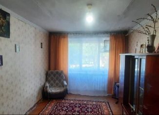 Продаю двухкомнатную квартиру, 44.2 м2, Невинномысск, Степная улица, 16А