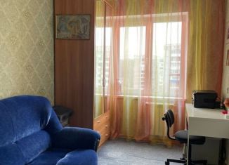 Продам трехкомнатную квартиру, 62 м2, Новокузнецк, улица Тольятти, 58