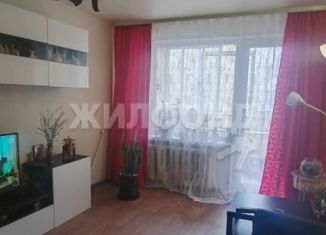Продажа 2-комнатной квартиры, 44 м2, Новосибирск, улица Крылова, 41, Центральный район