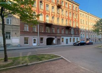Продается двухкомнатная квартира, 47.6 м2, Санкт-Петербург, 16-я линия Васильевского острова, 49