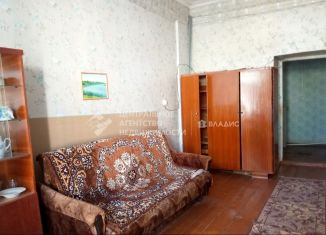 Продается трехкомнатная квартира, 44.9 м2, Рязанская область, улица Большакова, 8