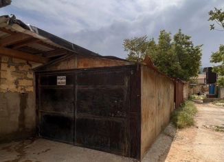 Продаю гараж, 20 м2, Дербент, проспект Агасиева, 18