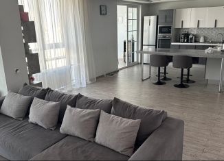 Продается 3-комнатная квартира, 130.3 м2, Санкт-Петербург, улица Матроса Железняка, 57, метро Пионерская