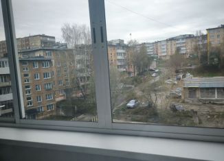 Продается двухкомнатная квартира, 48 м2, Златоуст, 1-й квартал, 12