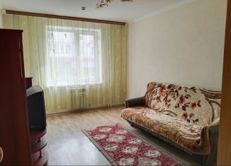 Продается 1-ком. квартира, 35 м2, поселок городского типа Стройкерамика, улица Веры Ершовой, 3