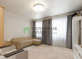 Продажа 2-ком. квартиры, 61 м2, село Белогорье, Заводская улица, 6