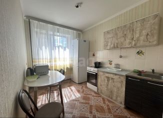 Аренда 1-комнатной квартиры, 35.4 м2, Тобольск, 7-й микрорайон, 6