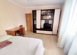 Сдам 2-комнатную квартиру, 65 м2, Мурино, Привокзальная площадь, 5Ак4, ЖК Мечта