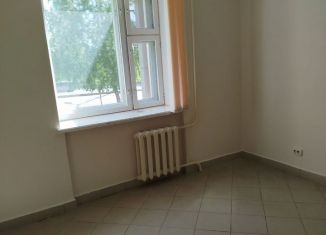 Сдаю помещение свободного назначения, 12 м2, Октябрьский, проспект Ленина, 61А