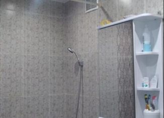 Продается 2-ком. квартира, 43.2 м2, Дзержинск, улица Гайдара, 72Б
