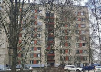 Продам комнату, 29 м2, Санкт-Петербург, улица Демьяна Бедного, 31А, метро Девяткино