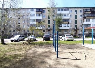 Продам 3-ком. квартиру, 58.2 м2, Свердловская область, микрорайон Ялунина, 10