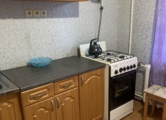 Сдача в аренду однокомнатной квартиры, 38 м2, Псковская область, Рижский проспект, 79А