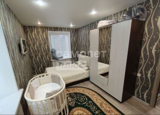 Продаю 2-комнатную квартиру, 48.8 м2, Озёрск, Южная улица, 2