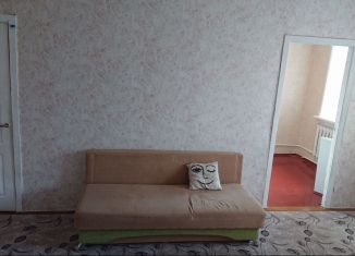 Сдам 2-комнатную квартиру, 47 м2, Амурская область, Заводская улица, 2